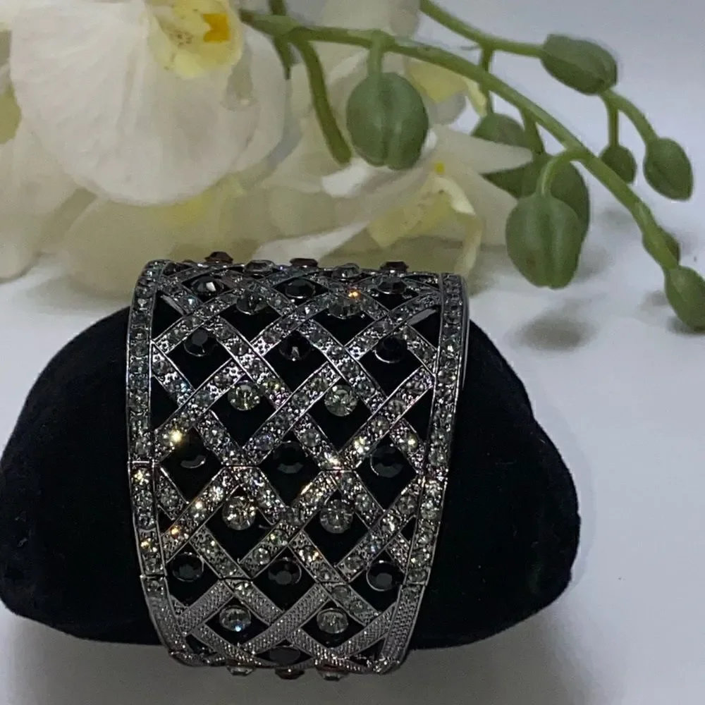 Beautiful Sparkly Rhinestone Cuff Bracelet